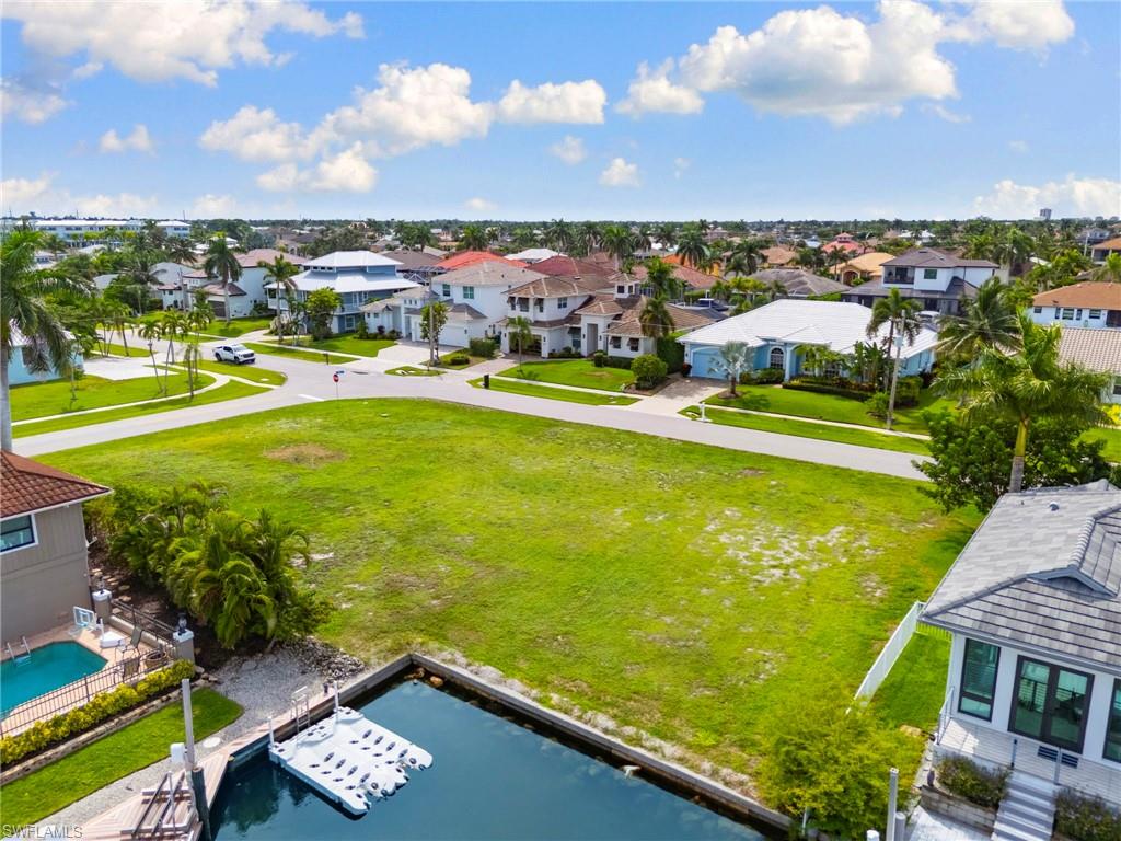 MARCO ISLAND - Land