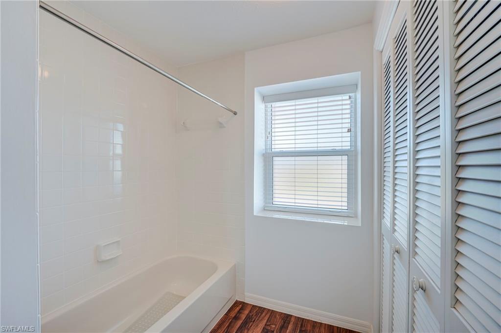 TRAFALGAR SQUARE - Residential