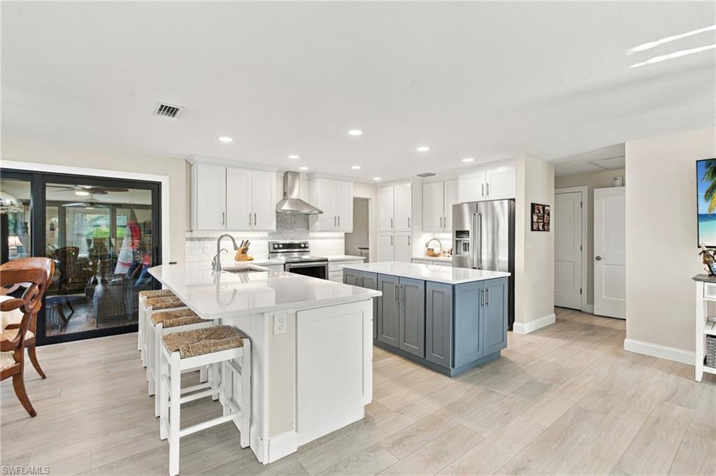 HERITAGE FARMS LAKE ADDN - Residential