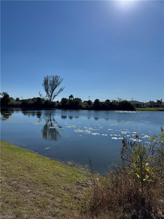 CAPE CORAL - Land