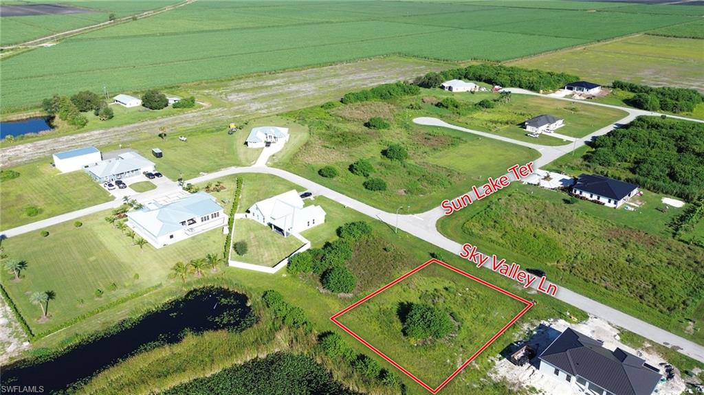 CLEWISTON - Land