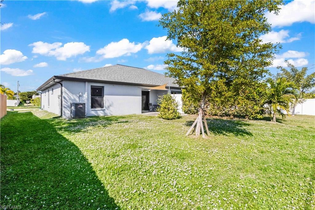 CAPE CORAL - Residential