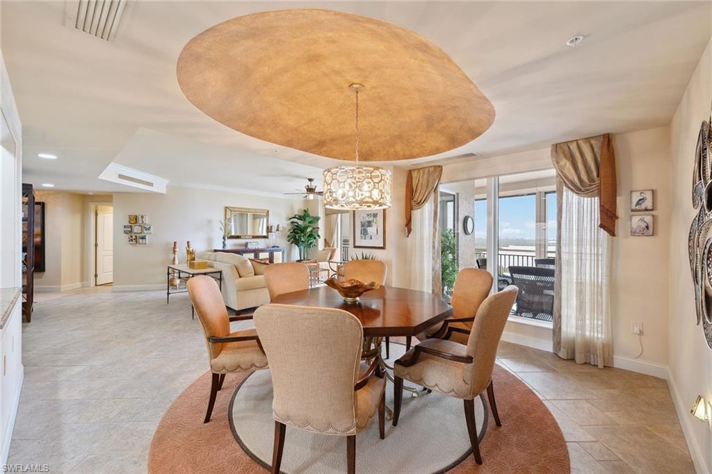 ESTANCIA - Residential