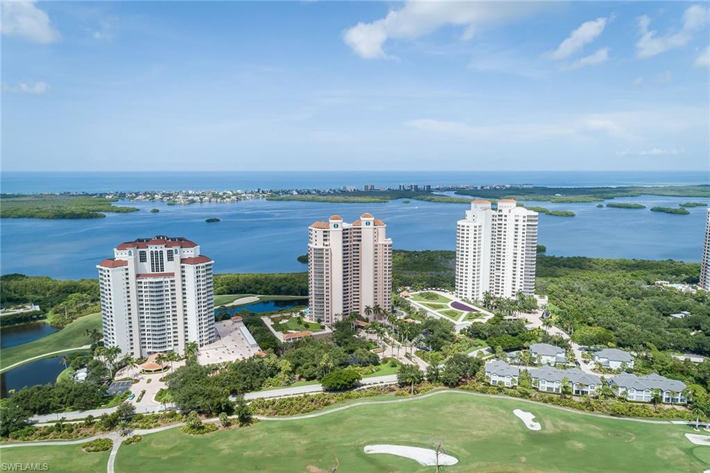 ESTANCIA - Residential
