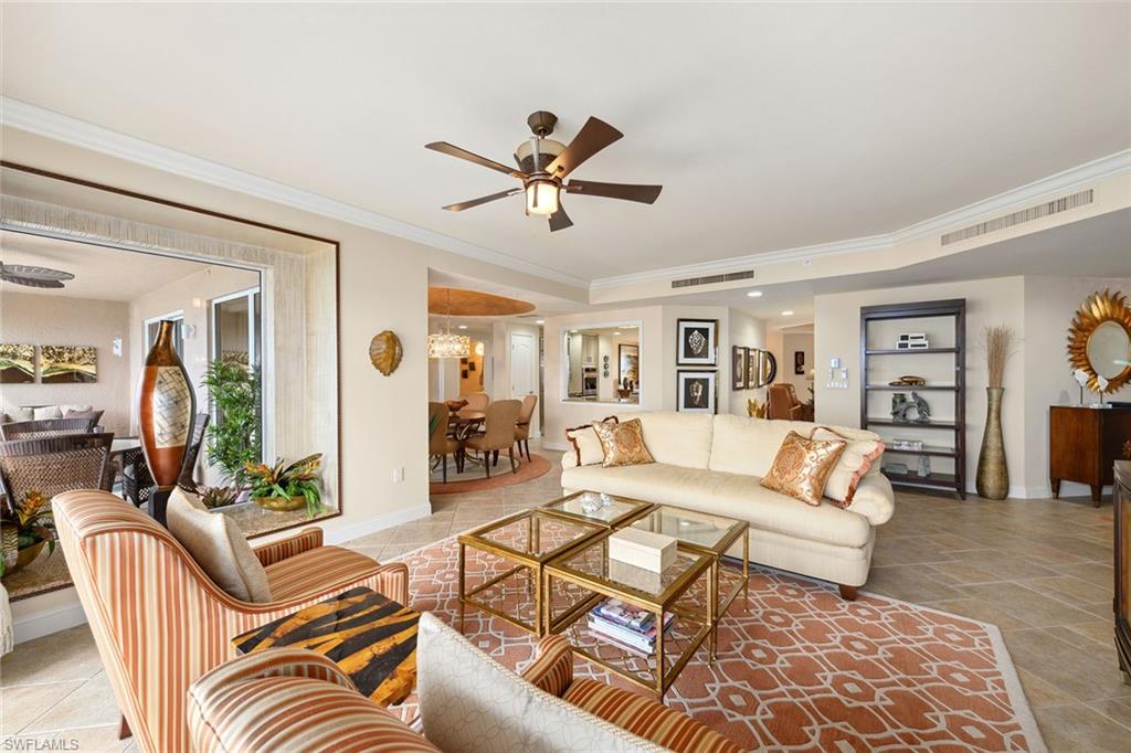 ESTANCIA - Residential
