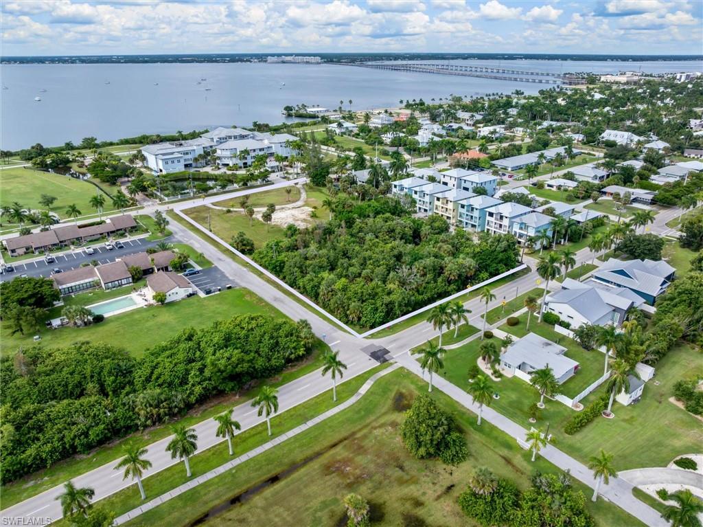 PUNTA GORDA - Land