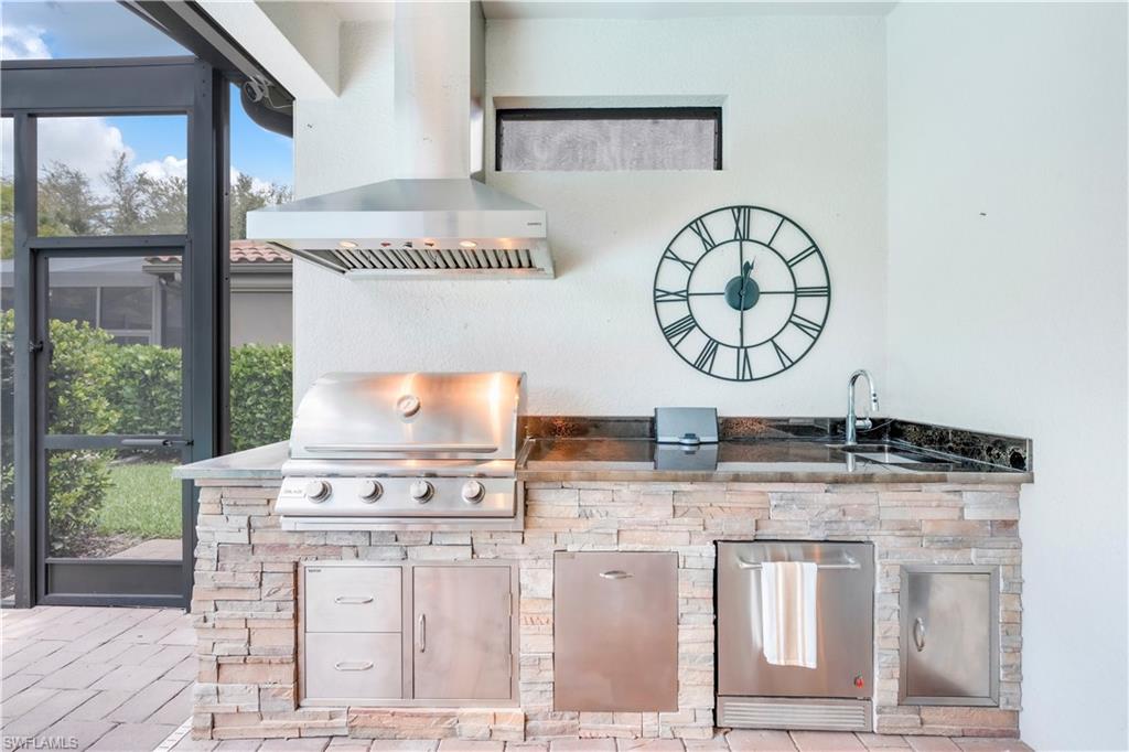 PEBBLE POINTE - Residential