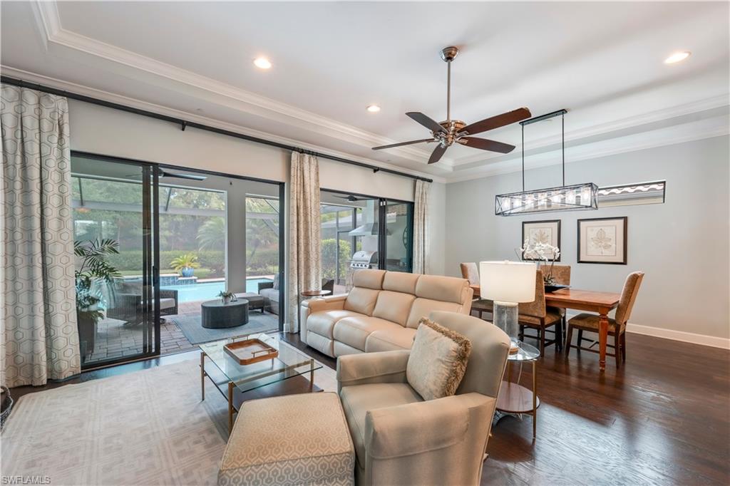 PEBBLE POINTE - Residential