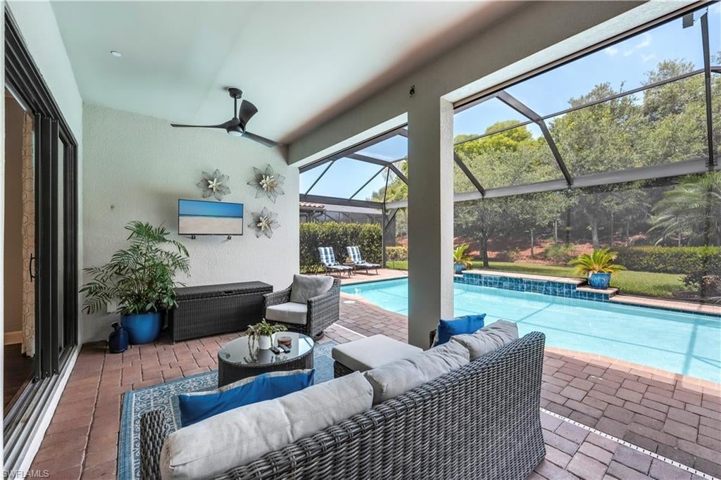 PEBBLE POINTE - Residential