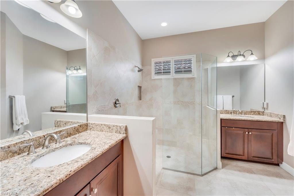 PEBBLE POINTE - Residential