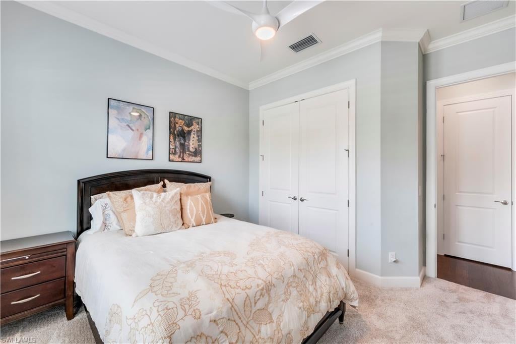 PEBBLE POINTE - Residential