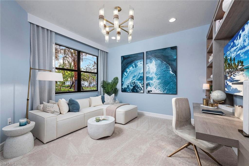 VALENCIA HARBOR - Residential
