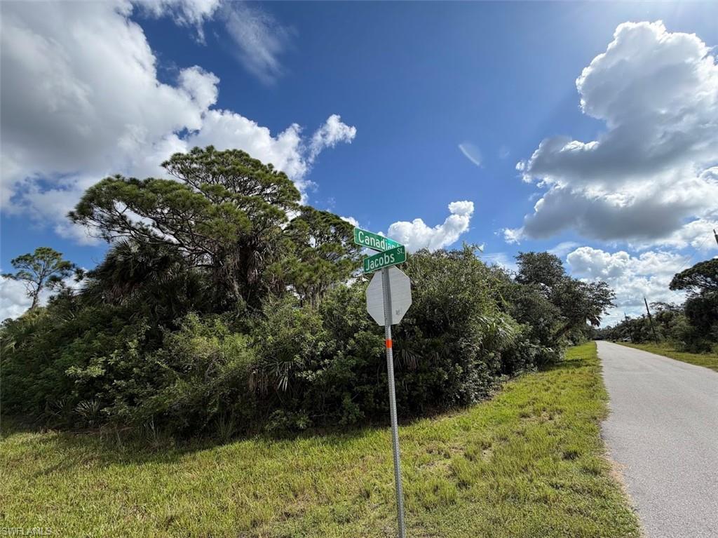 PORT CHARLOTTE - Land