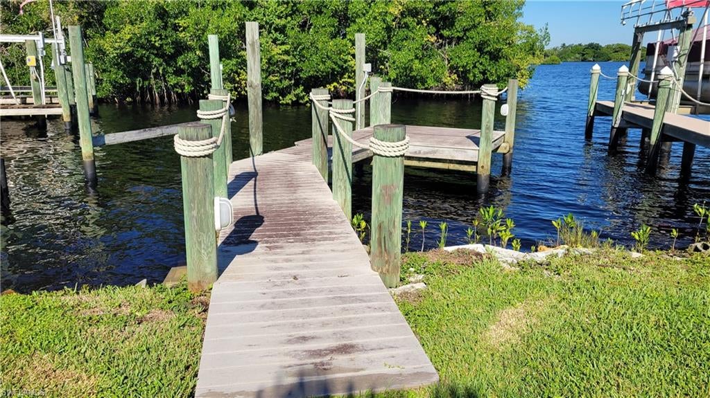 ORANGE HARBOR MOBILE HOME PARK - Land