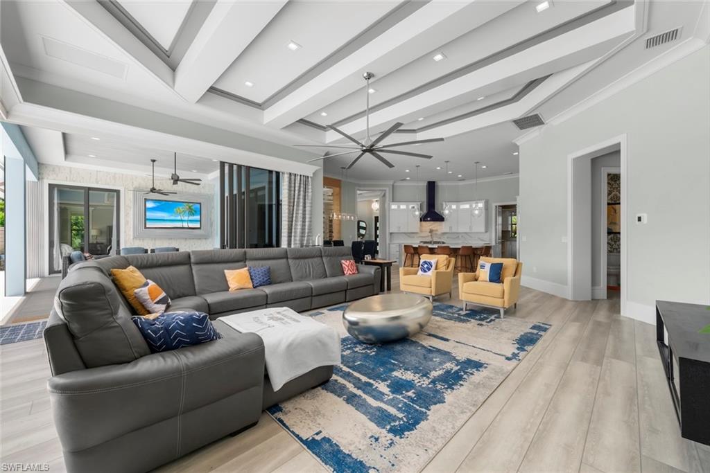 HIDDEN PINES - Residential