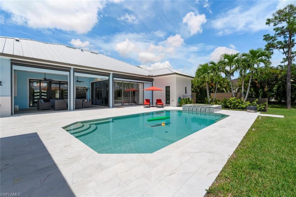 HIDDEN PINES - Residential