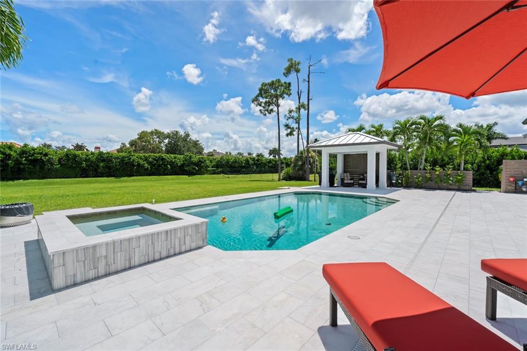HIDDEN PINES - Residential