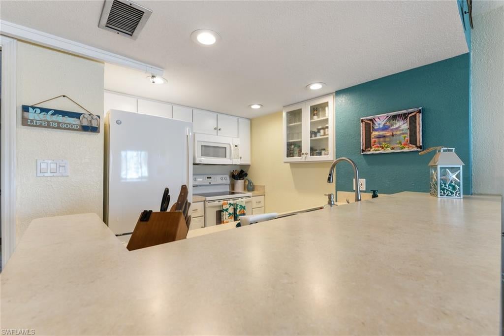 KEEL CLUB - Residential