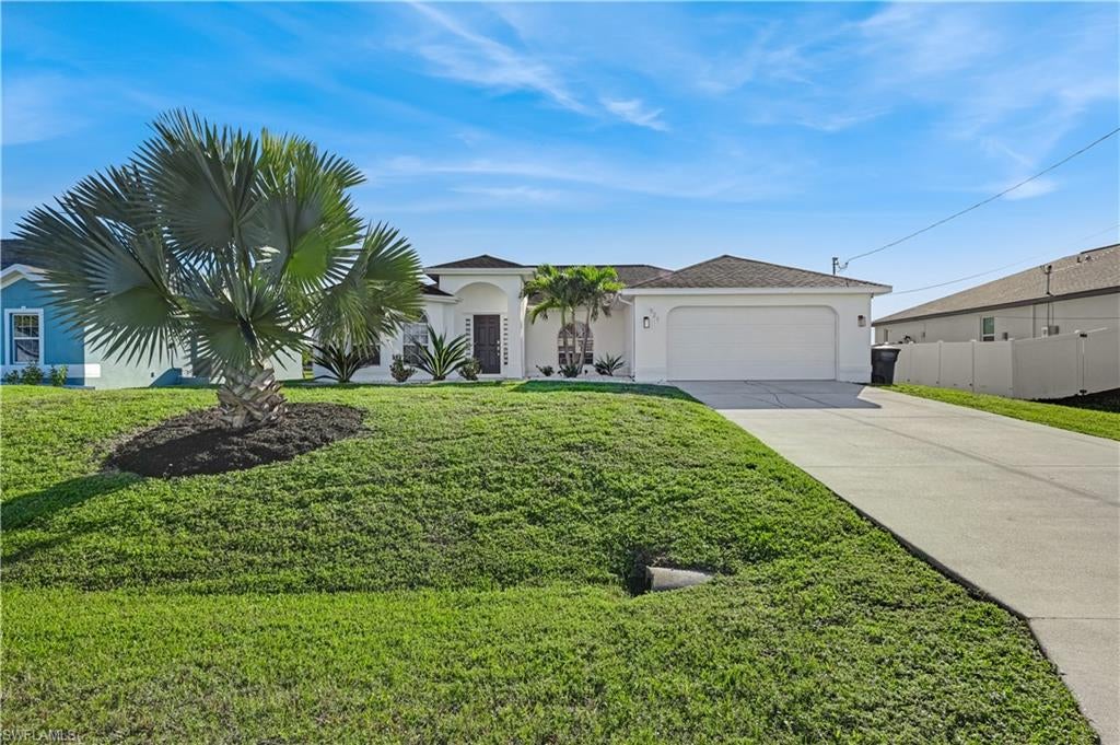 CAPE CORAL - Residential