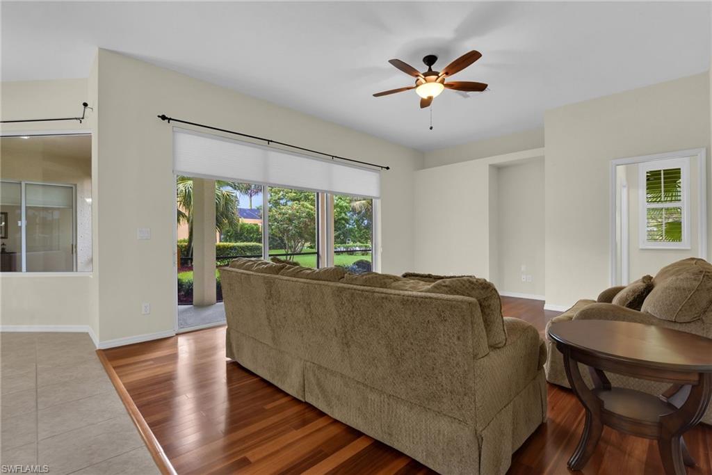 STONEYBROOK - Residential