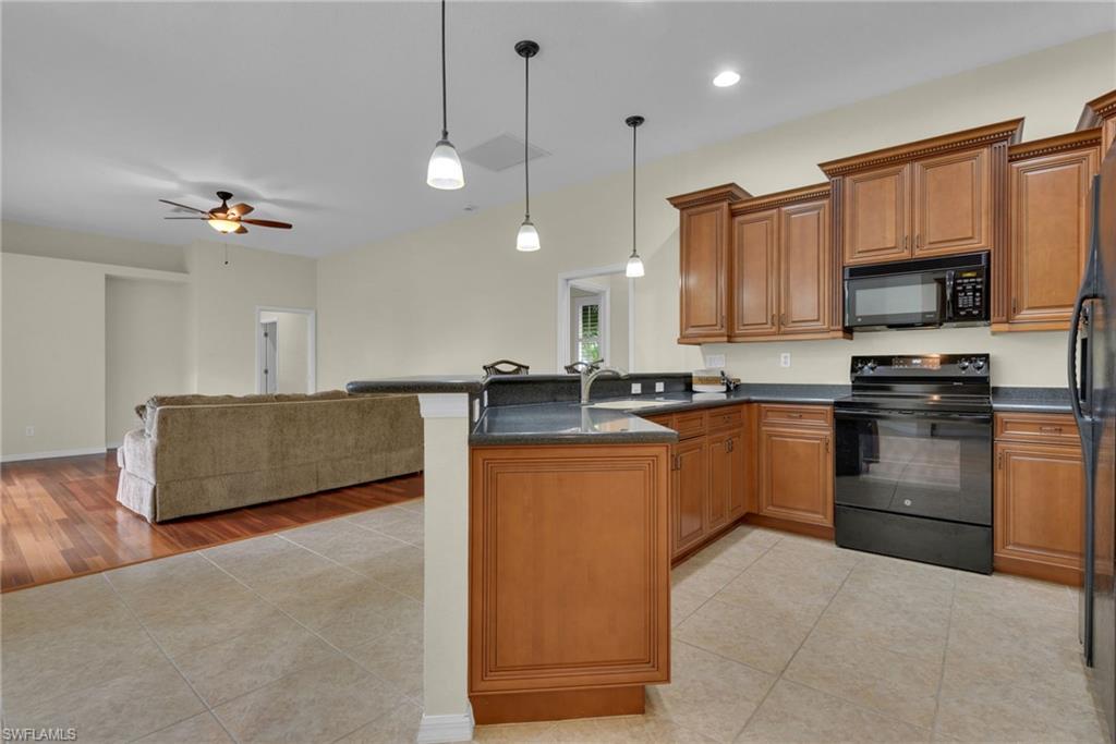 STONEYBROOK - Residential