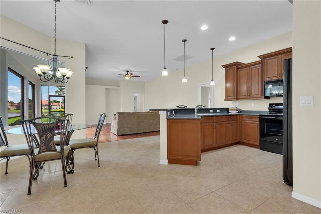 STONEYBROOK - Residential