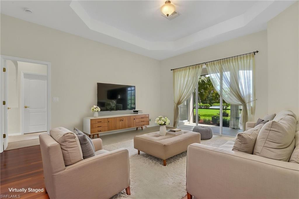 STONEYBROOK - Residential