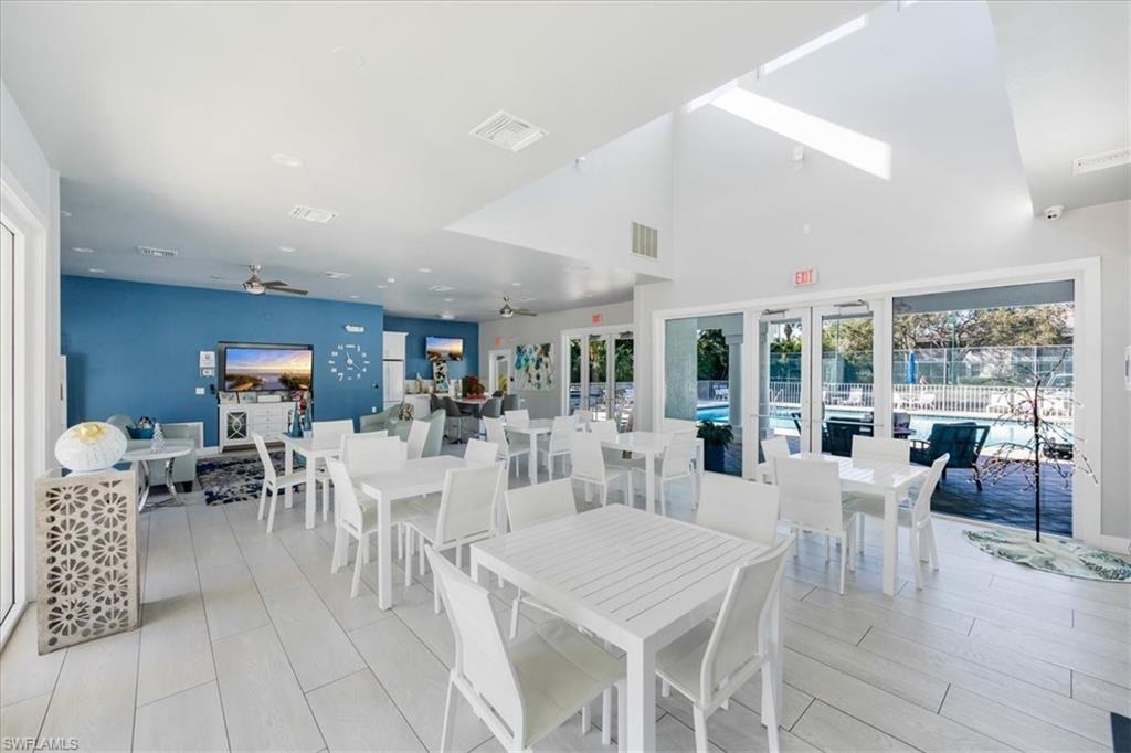 WILSHIRE PINES - Residential
