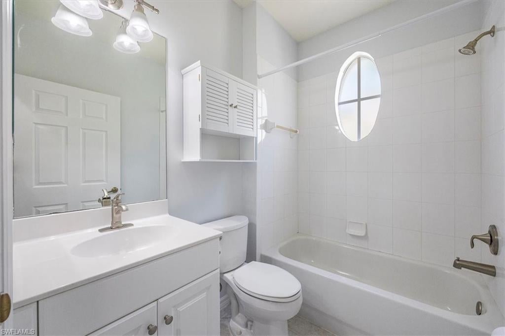 WILSHIRE PINES - Residential