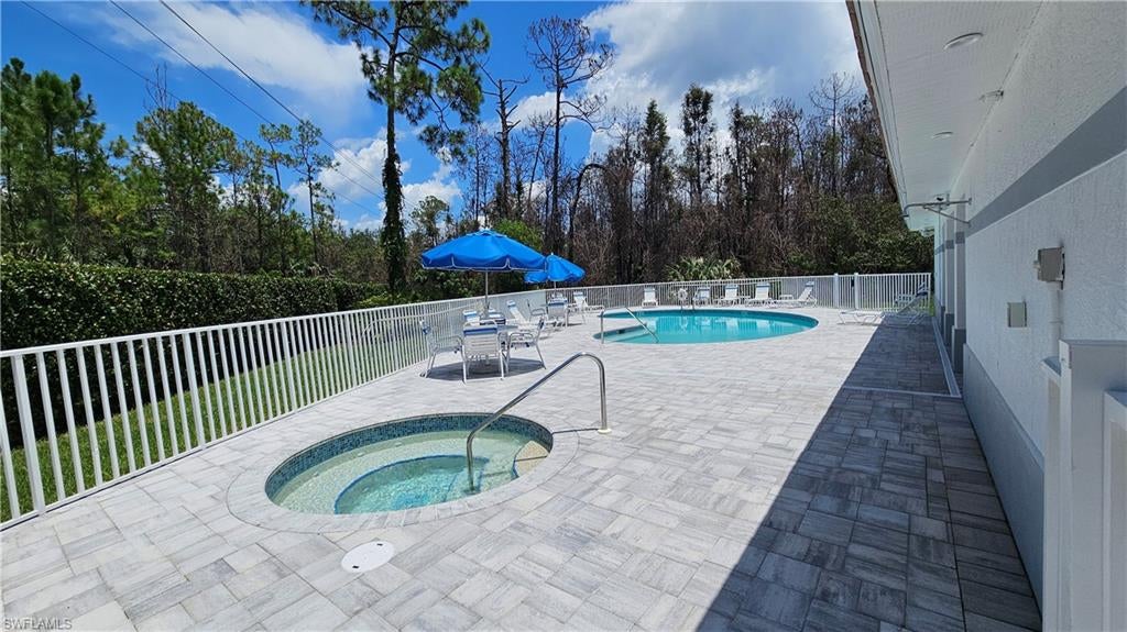 WILSHIRE PINES - Residential