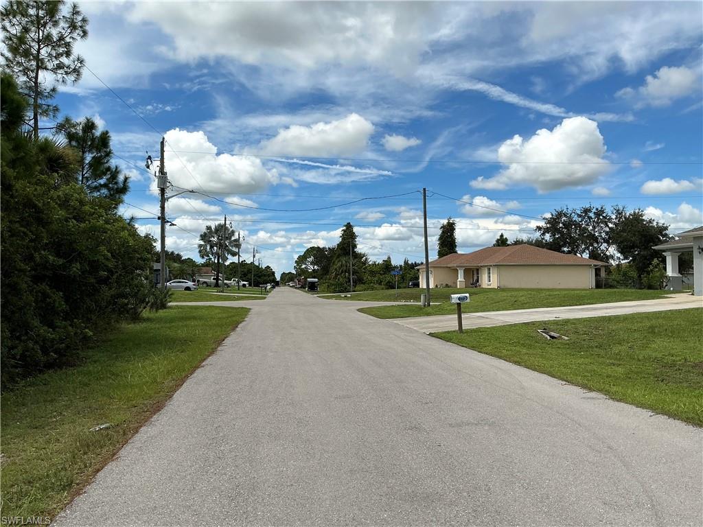 LEHIGH ACRES - Land
