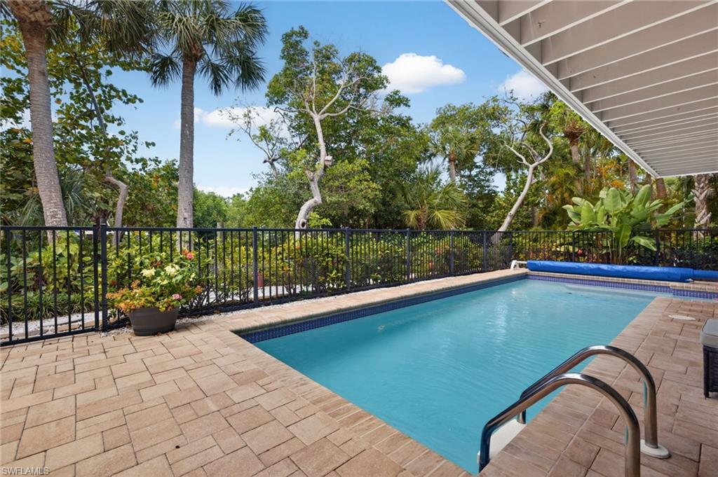 SANIBEL ESTATES - Residential