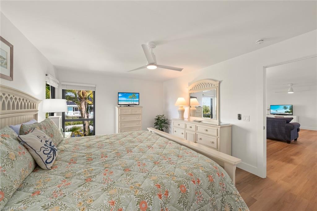 BLIND PASS CONDO - Residential