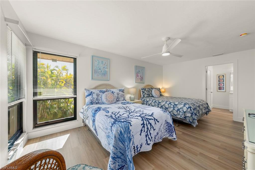BLIND PASS CONDO - Residential