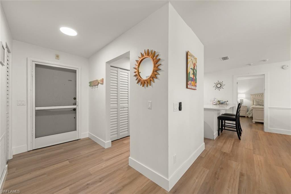 BLIND PASS CONDO - Residential