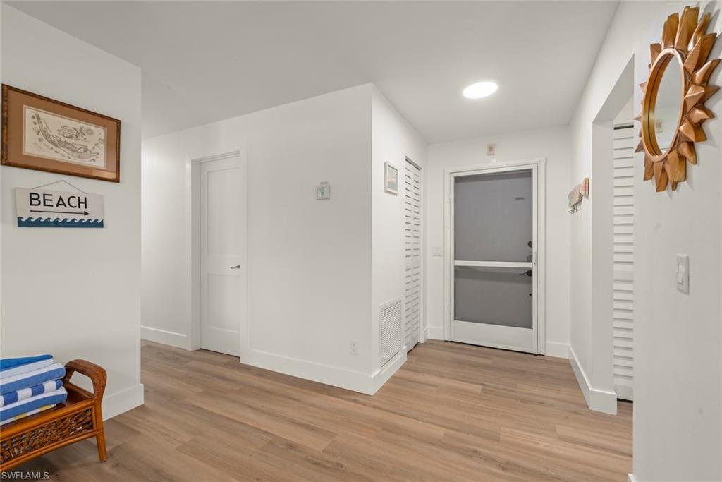 BLIND PASS CONDO - Residential