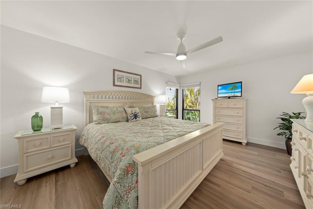 BLIND PASS CONDO - Residential