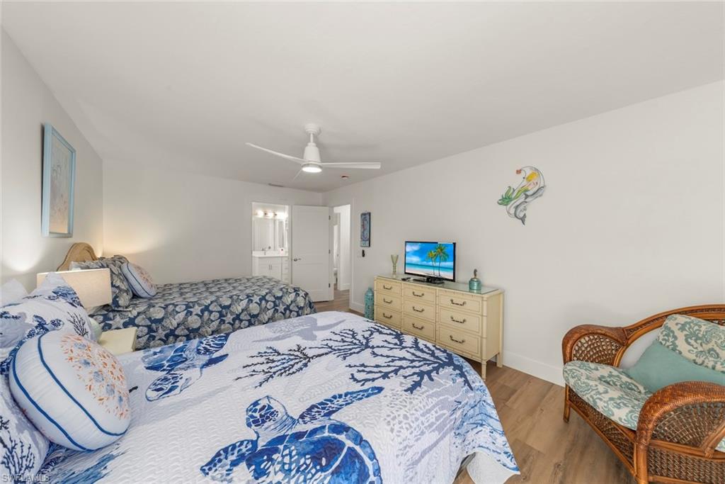 BLIND PASS CONDO - Residential