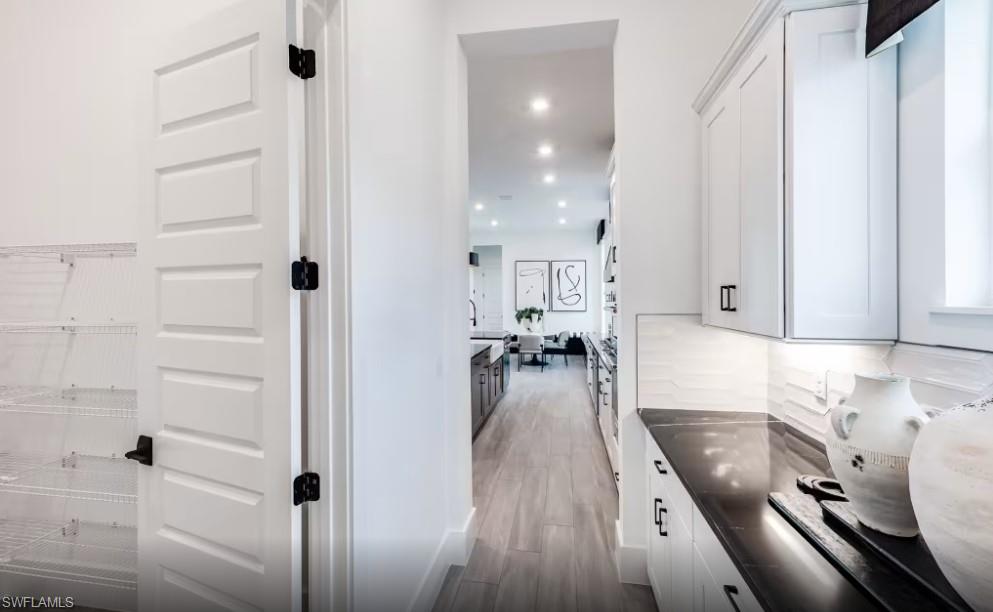 VIVID SHORES - Residential