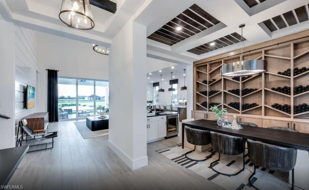 VIVID SHORES - Residential