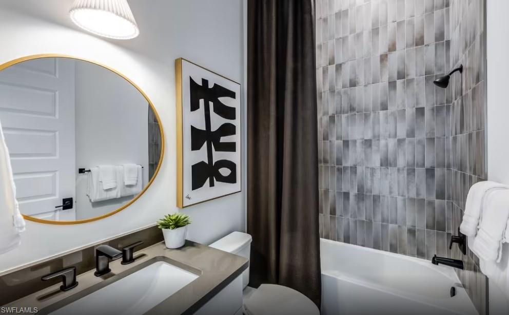 VIVID SHORES - Residential