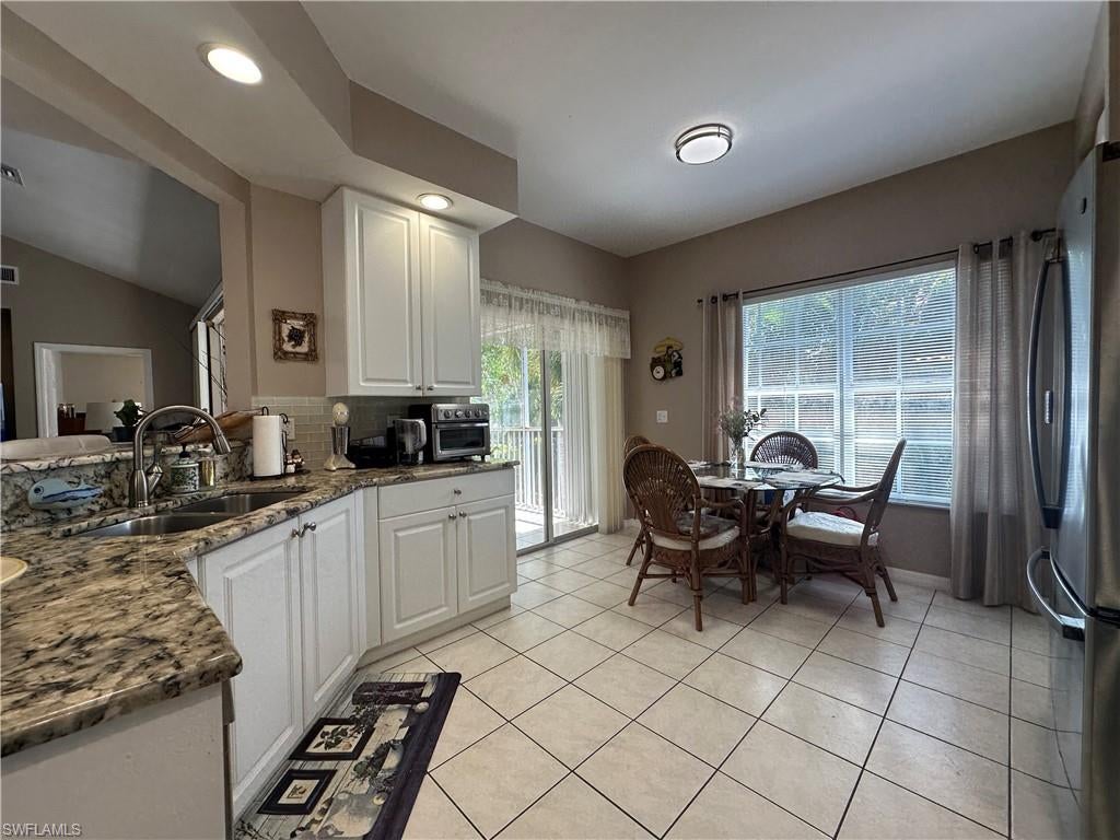 VILLAGE ON CRESCENT LAKE - Residential