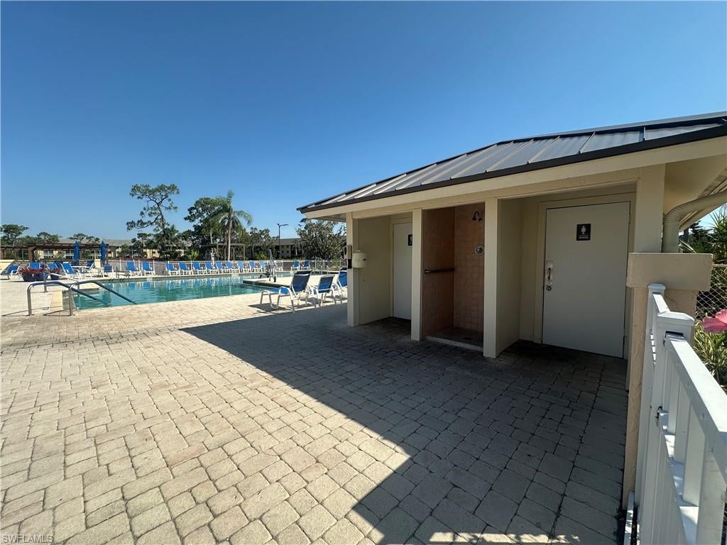 VILLAGE ON CRESCENT LAKE - Residential