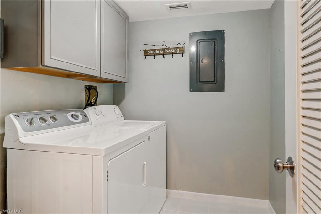 CURLEW APTS OF NAPLES - Residential Lease