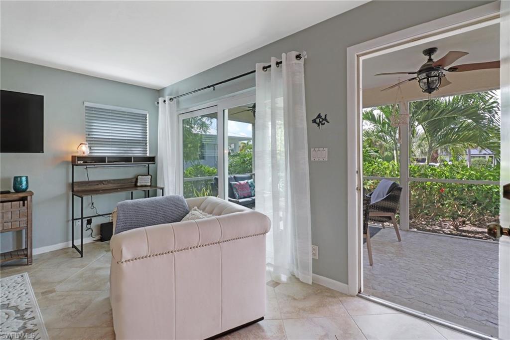 CURLEW APTS OF NAPLES - Residential Lease