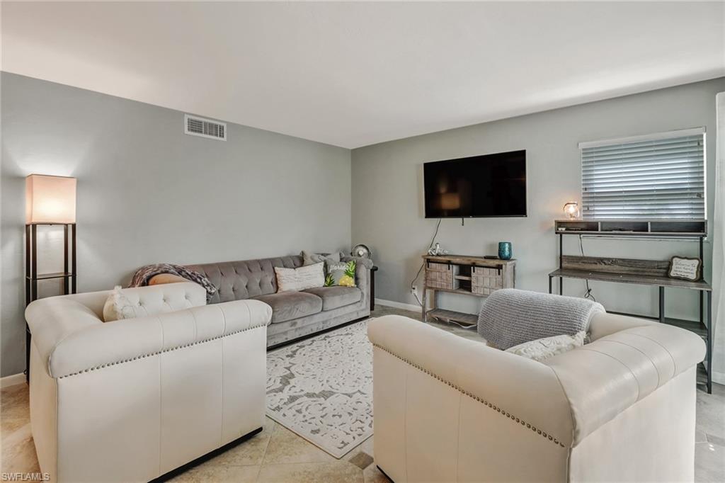 CURLEW APTS OF NAPLES - Residential Lease