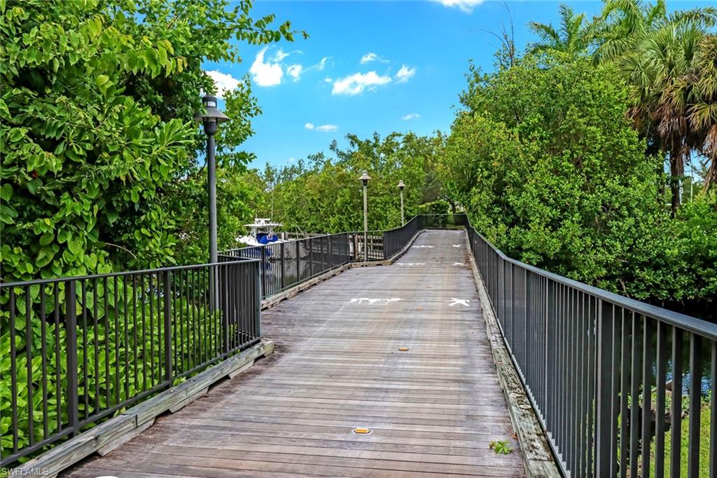 CURLEW APTS OF NAPLES - Residential Lease