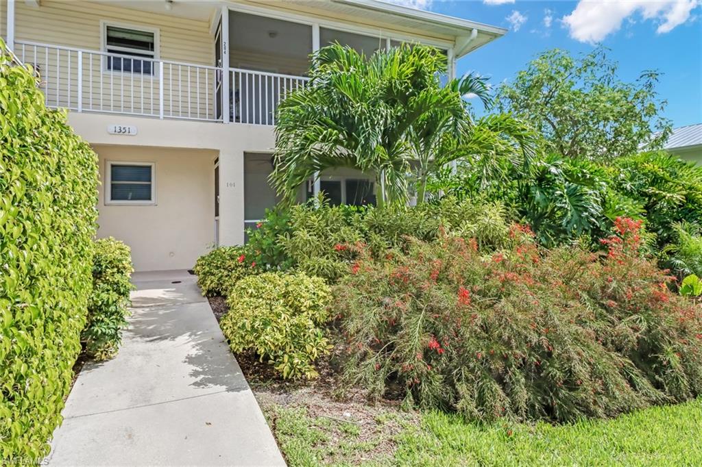 CURLEW APTS OF NAPLES - Residential Lease