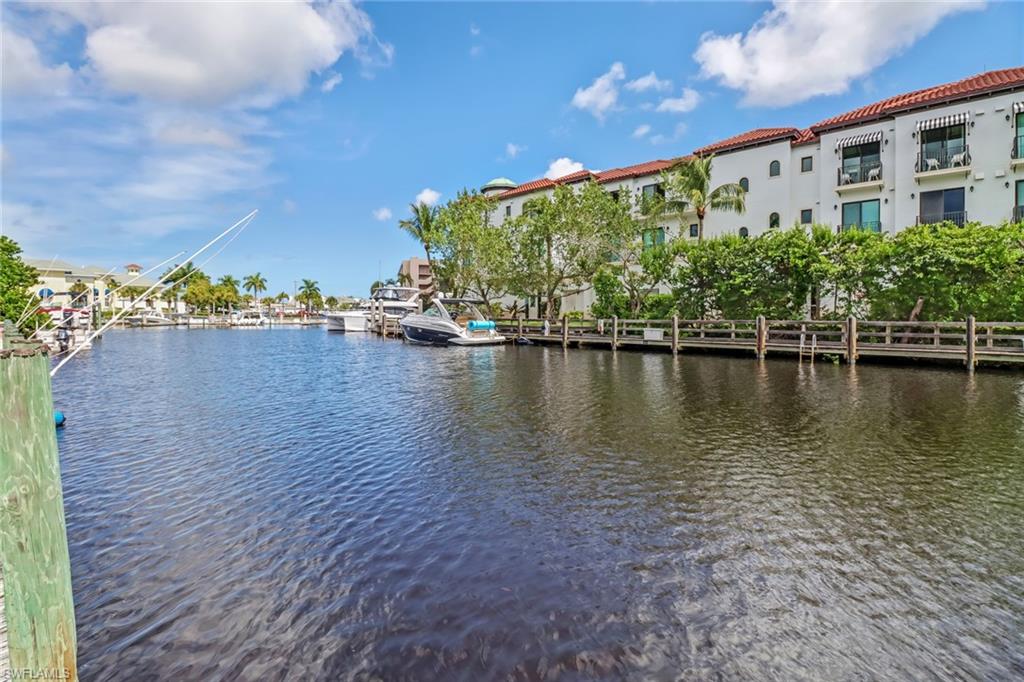 CURLEW APTS OF NAPLES - Residential Lease