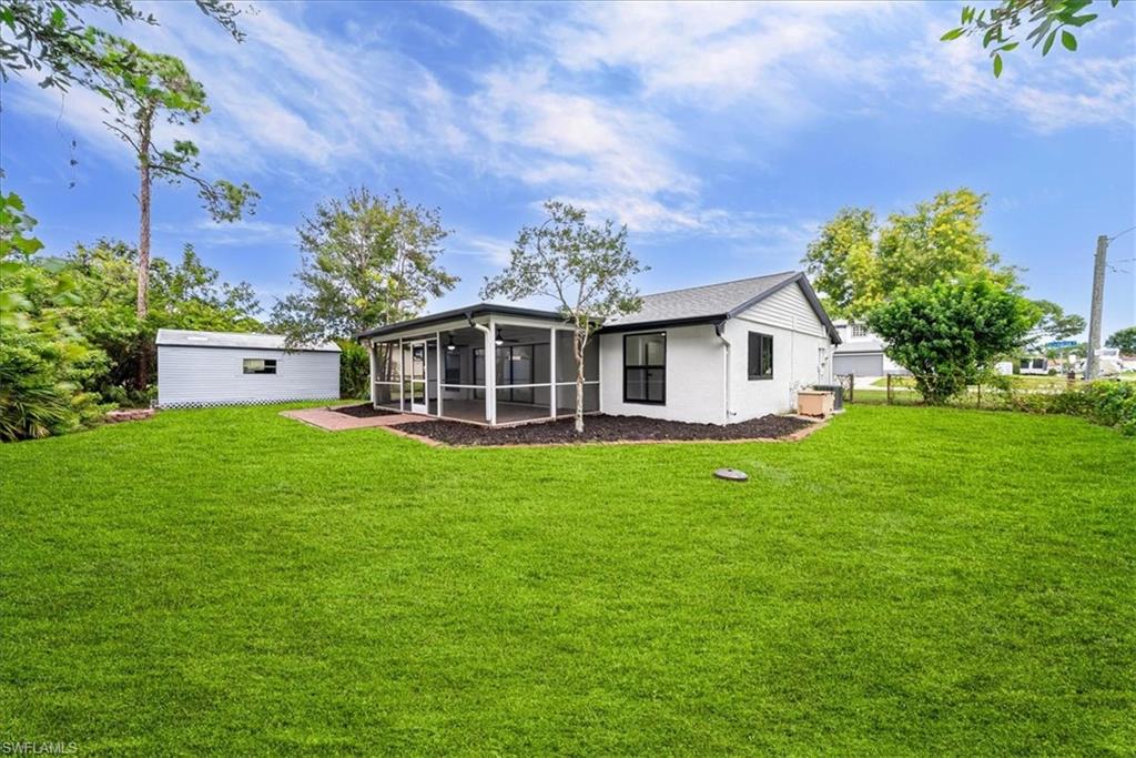 SAN CARLOS PARK - Residential